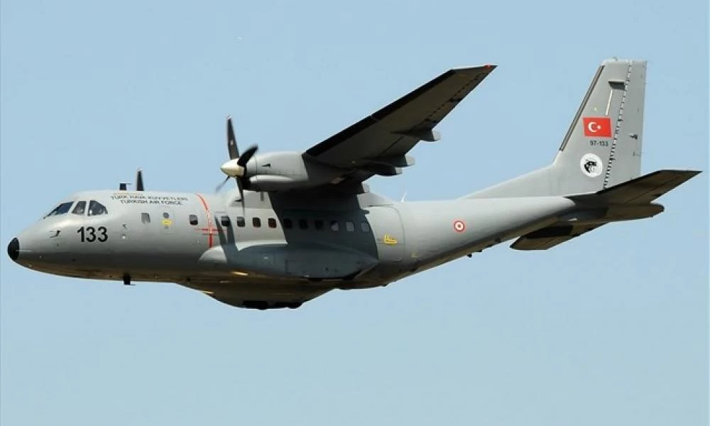 Νέο "μπαράζ" τουρκικών παραβιάσεων στο Αιγαίο από κατασκοπευτικό